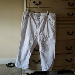 Lane Bryant 18 white cropped jeans
